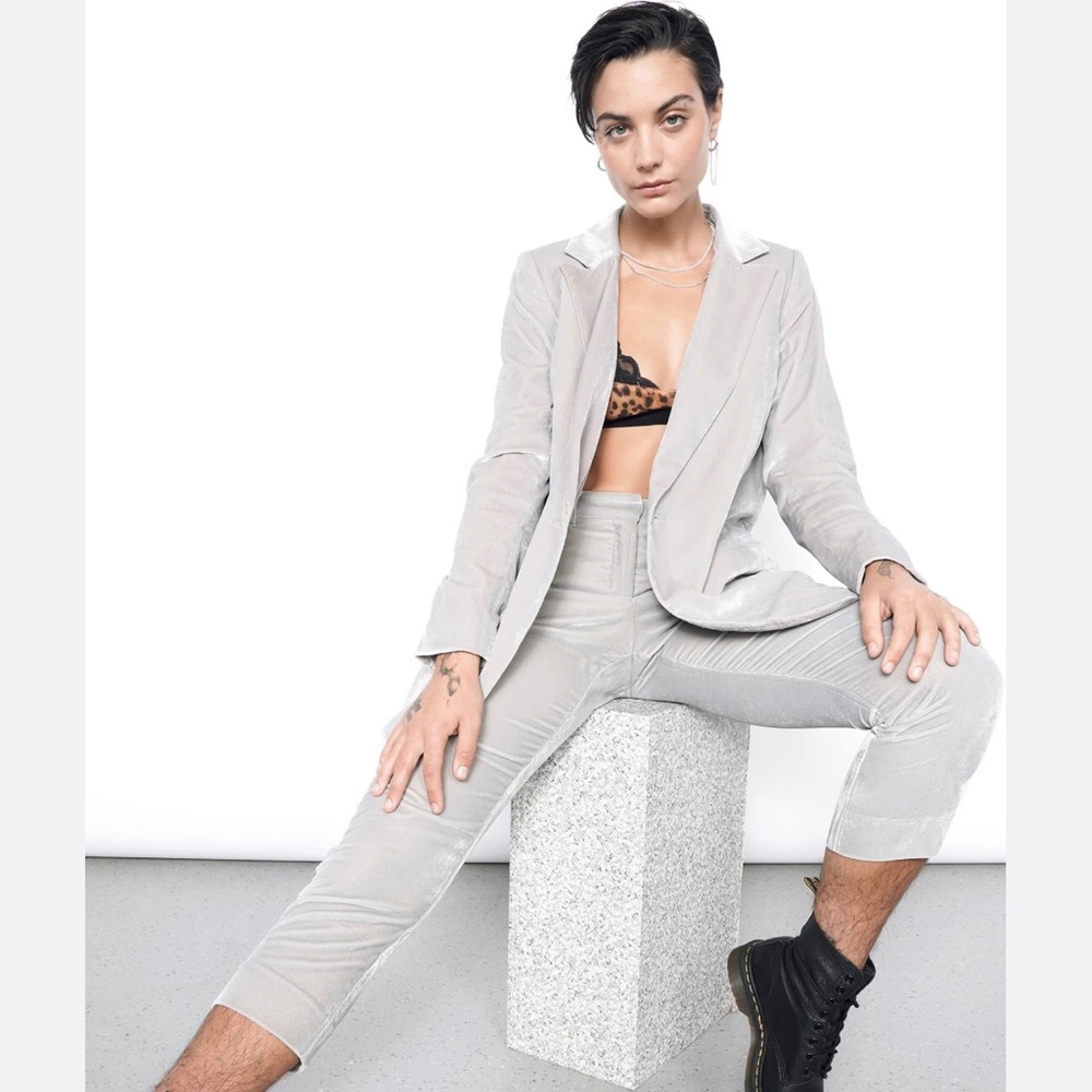 EMPOWER VELVET DOUBLE BREASTED + VELVET SLIM CROP PANT BLAZER